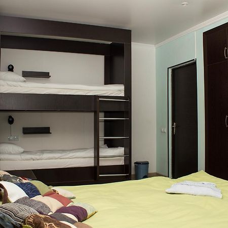 אלמטי Nicehostel מראה חיצוני תמונה