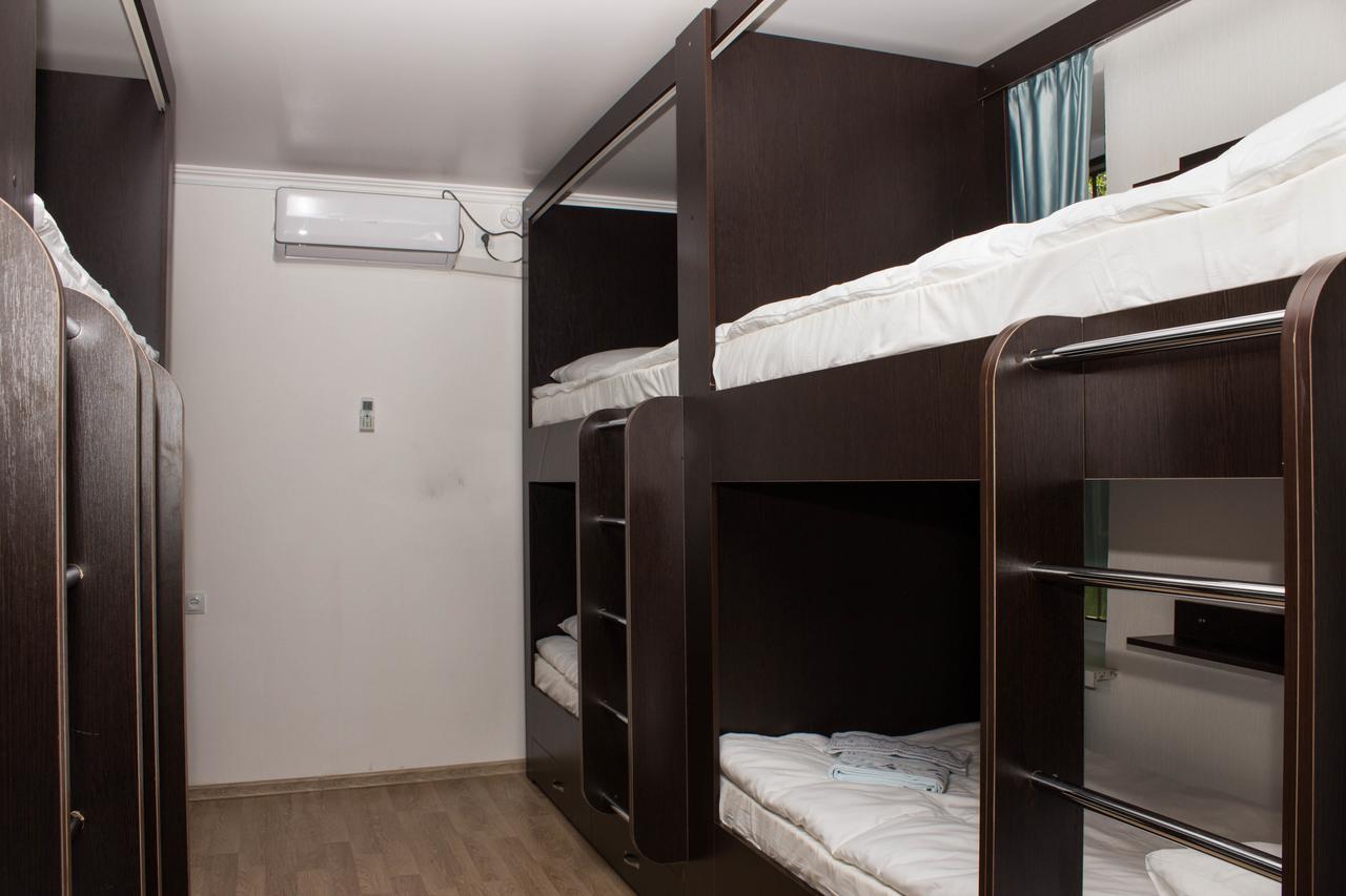 אלמטי Nicehostel מראה חיצוני תמונה